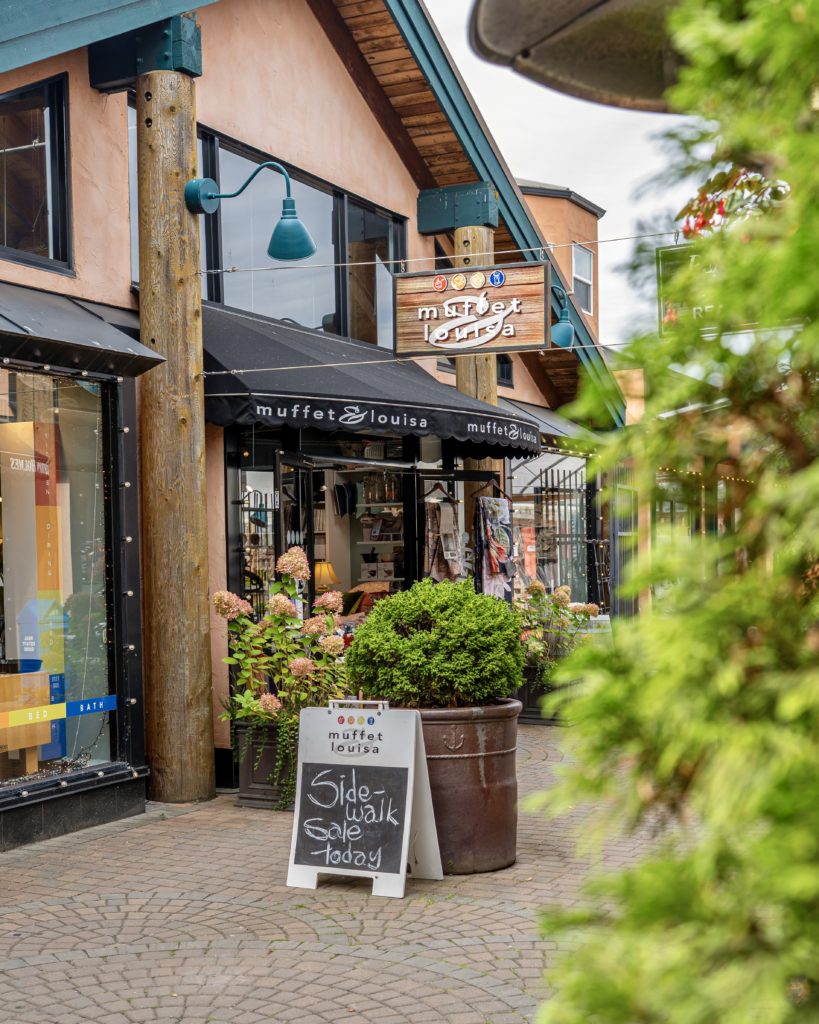 Exterior of Muffet & Louisa in Sidney, BC